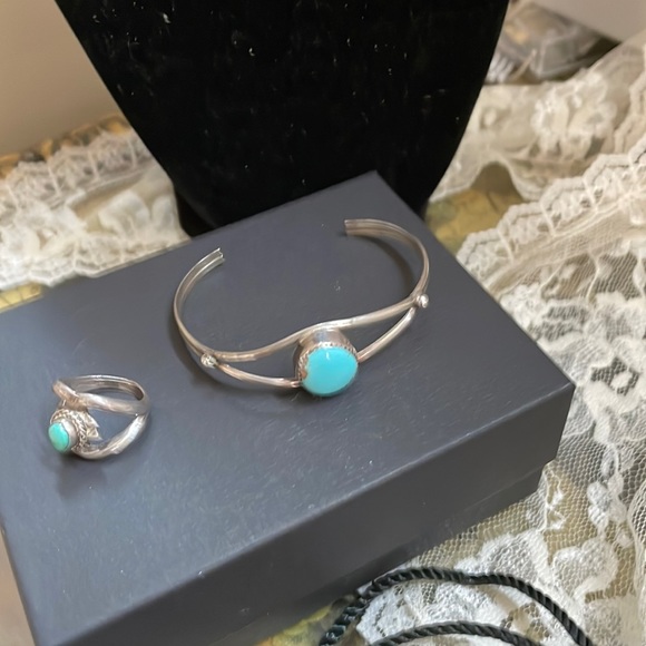 Sterling Sleeping Beauty Torquise bracelet and ring set - Picture 1 of 5